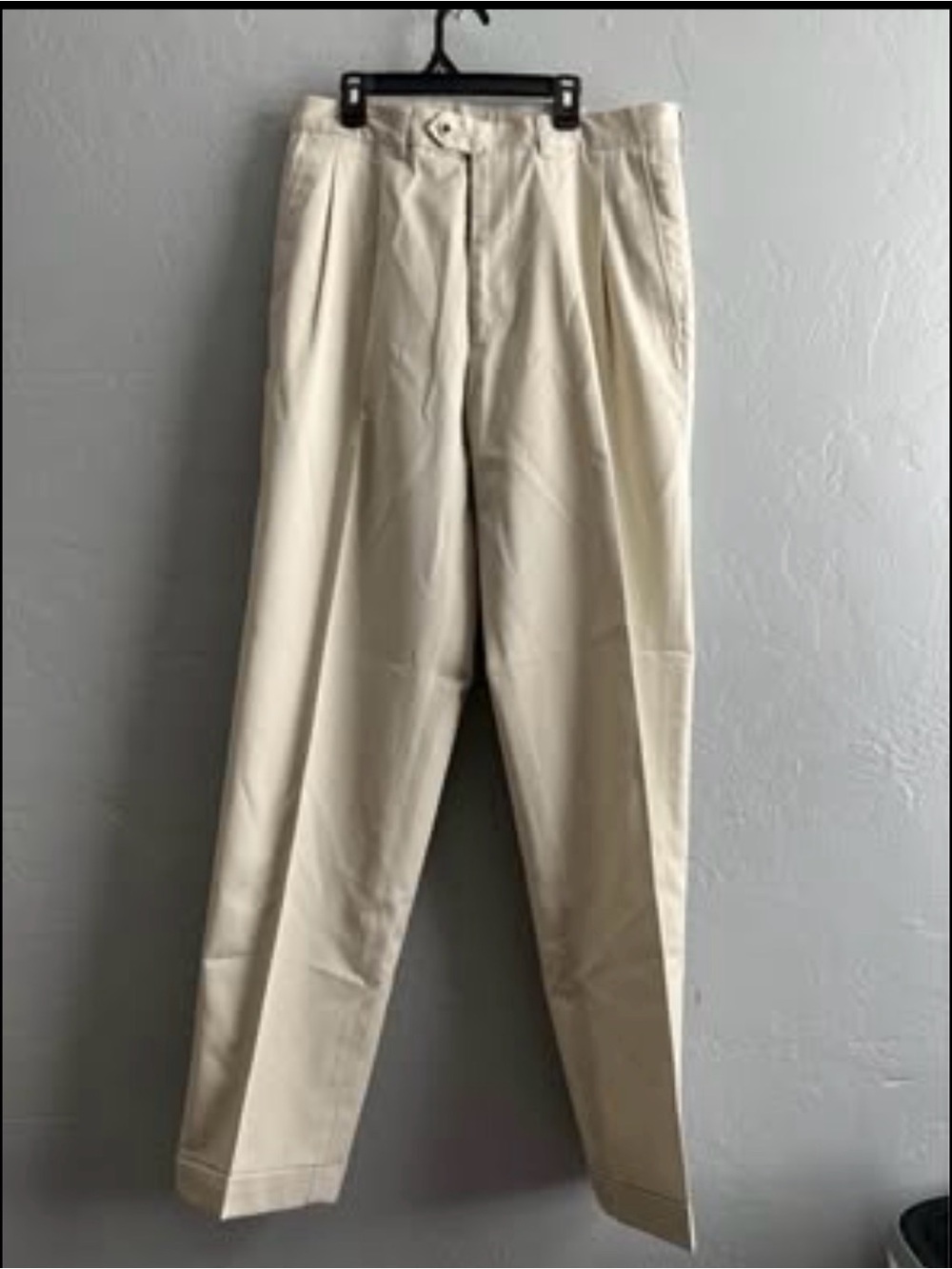 John W. Nordstrom Cream Pleated Chino Pants